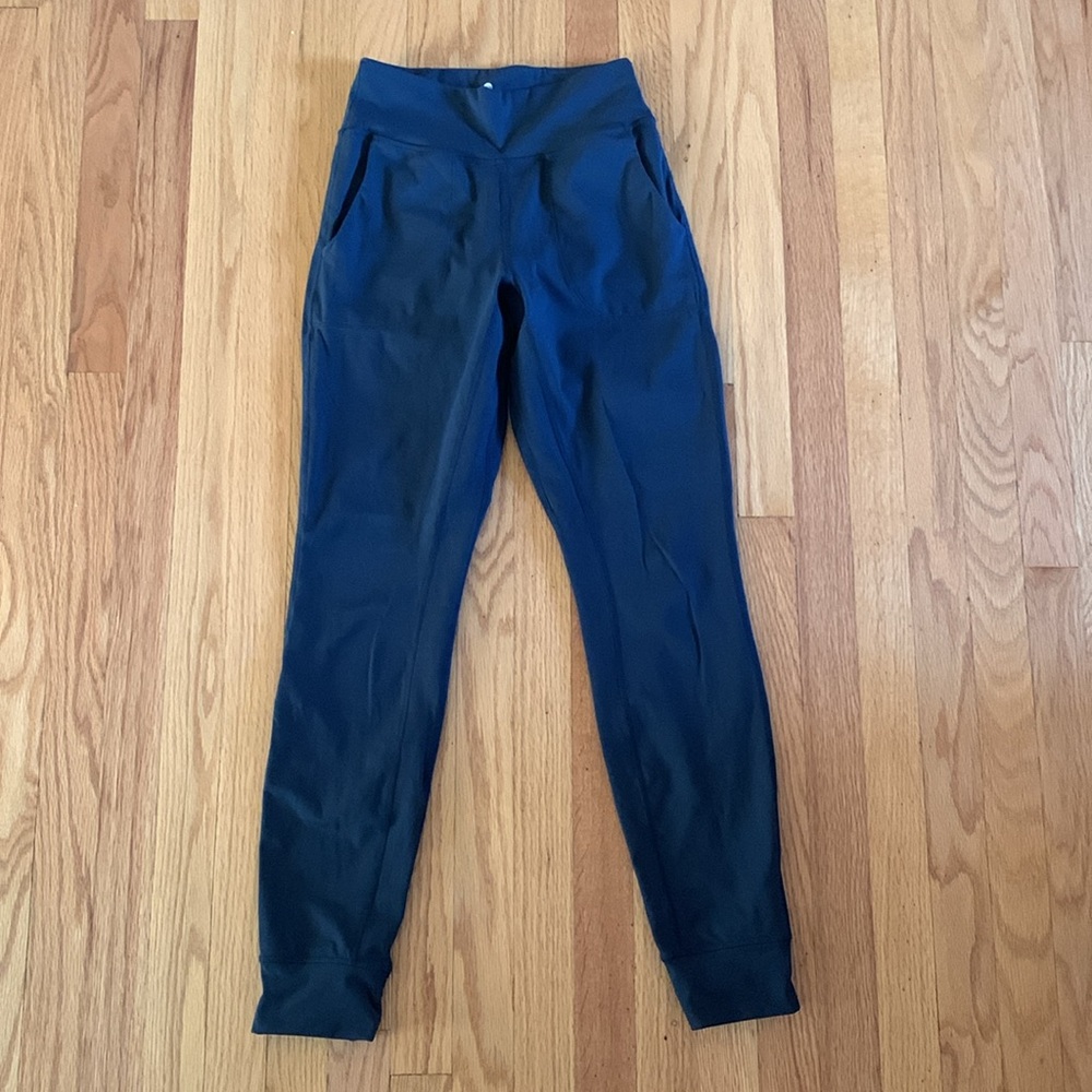 Senita Athletics studio skin joggers
